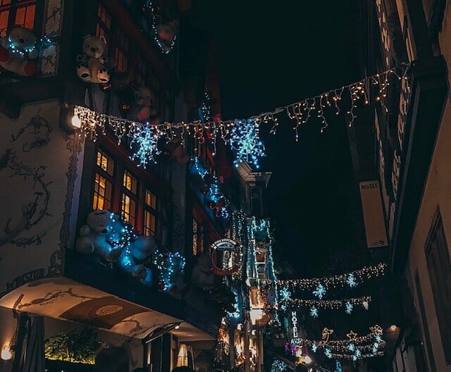 Christmas lights in the shape of snowflakes light up the night sky and the shophouses. This is one of the best christmas markets in alsace. 
